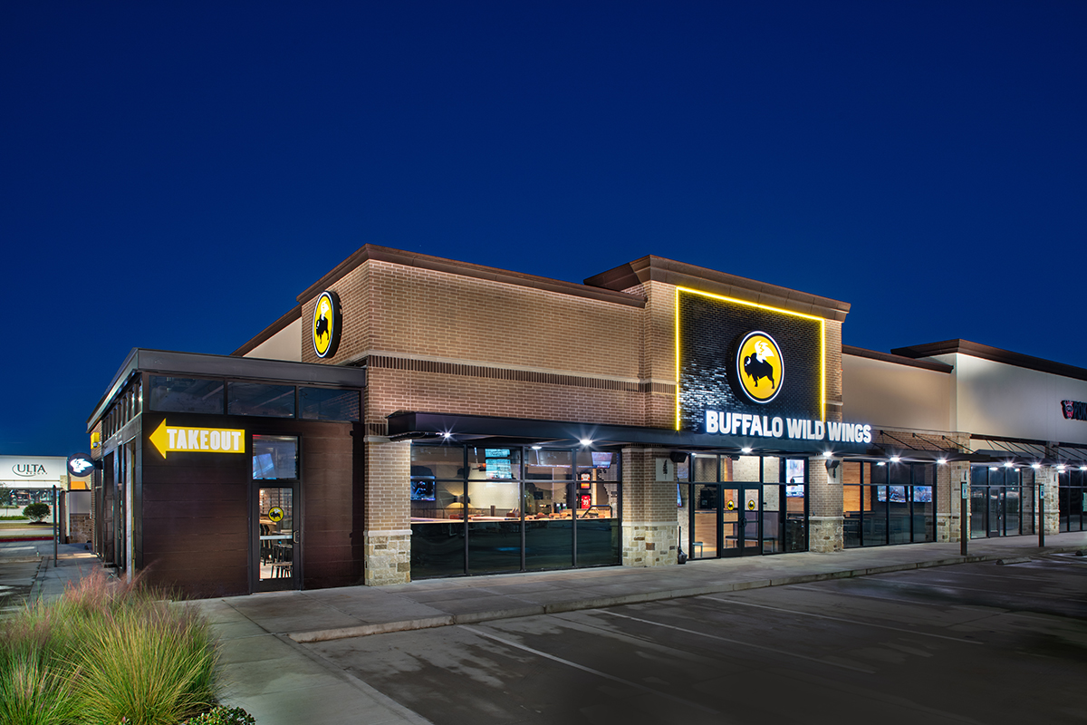 Buffalo Wild Wings in Westland