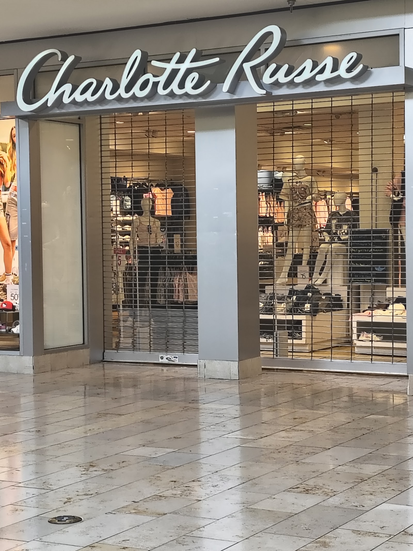Charlotte Russe — photo