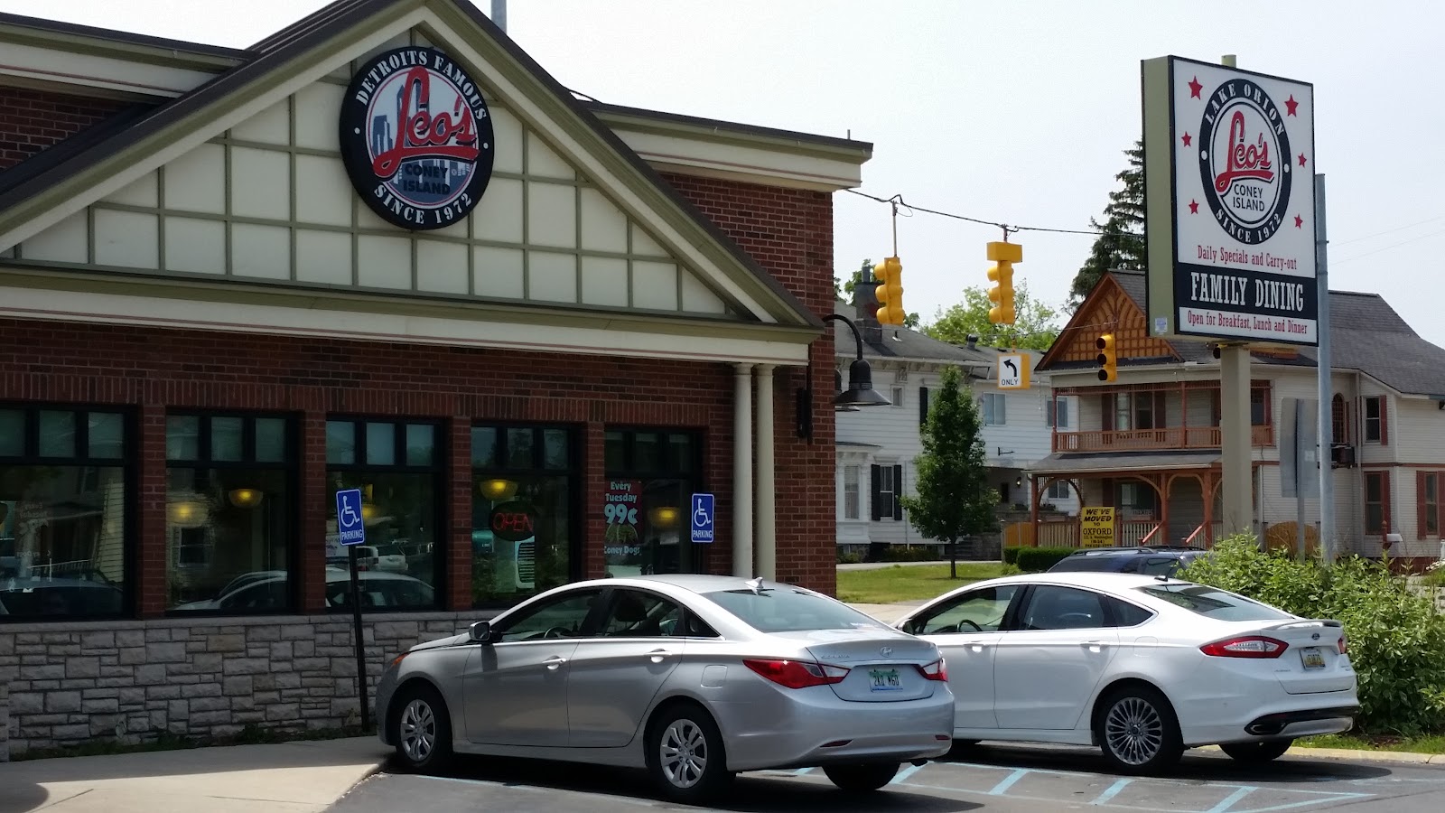 Leo's Coney Island in Westland