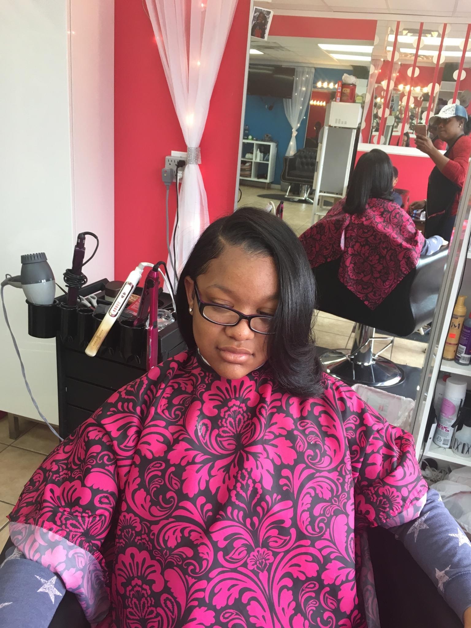 Lux Beauty Salon — photo