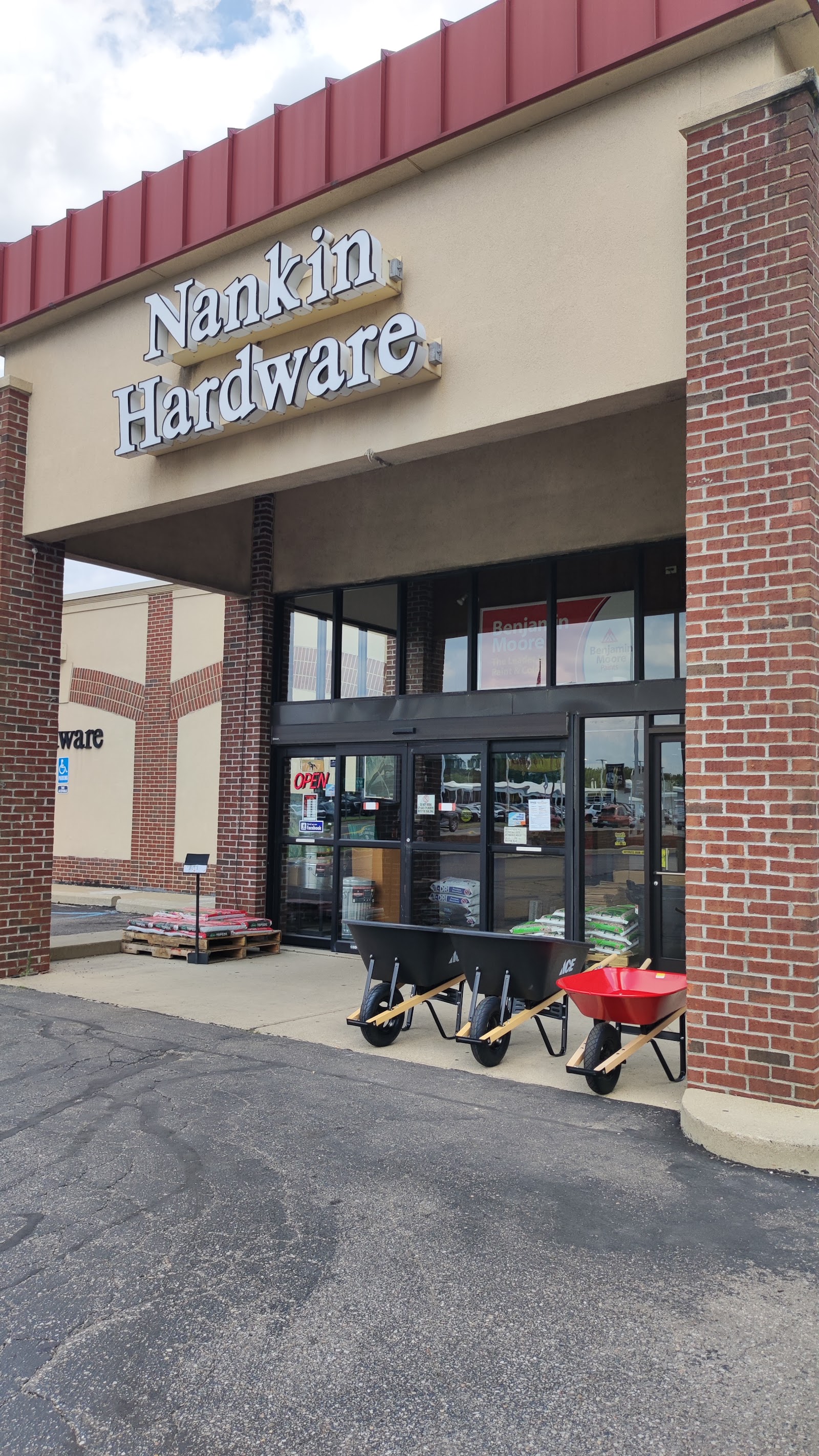Nankin Hardware & Hobby in Westland