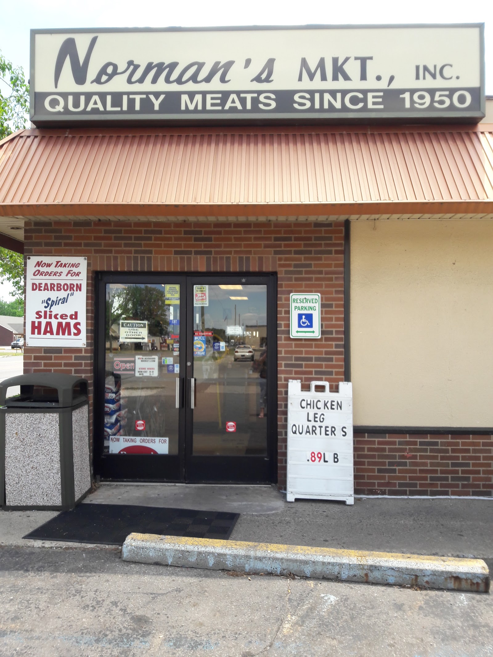 Norman's Market — photo