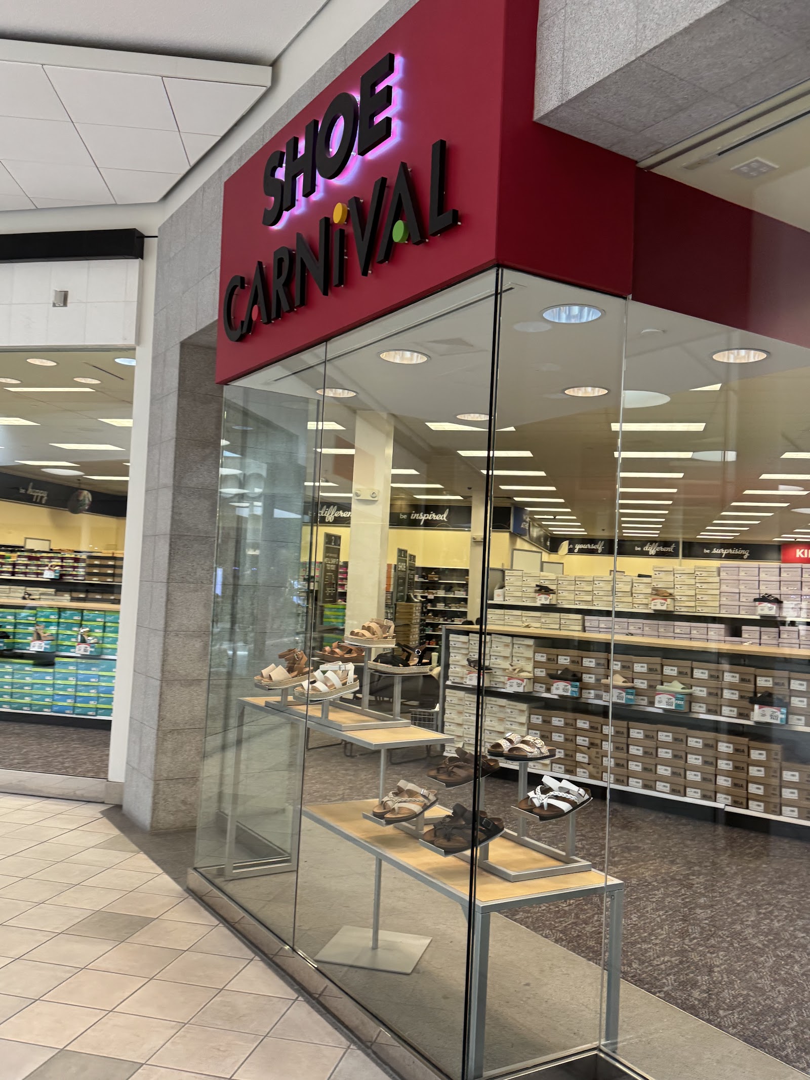 Shoe Carnival in Westland