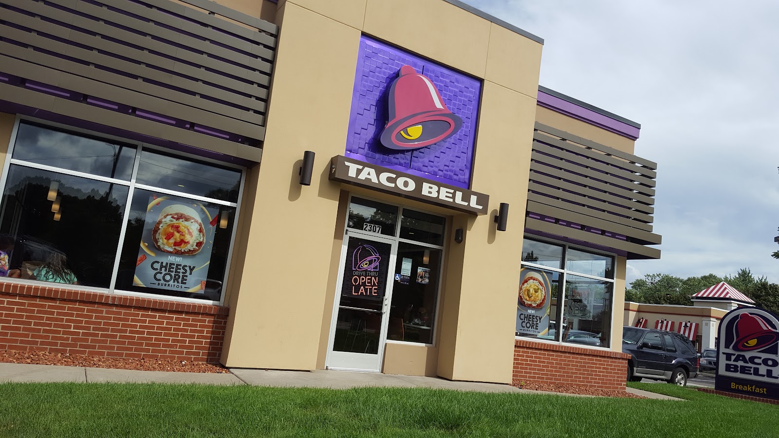 Taco Bell in Westland